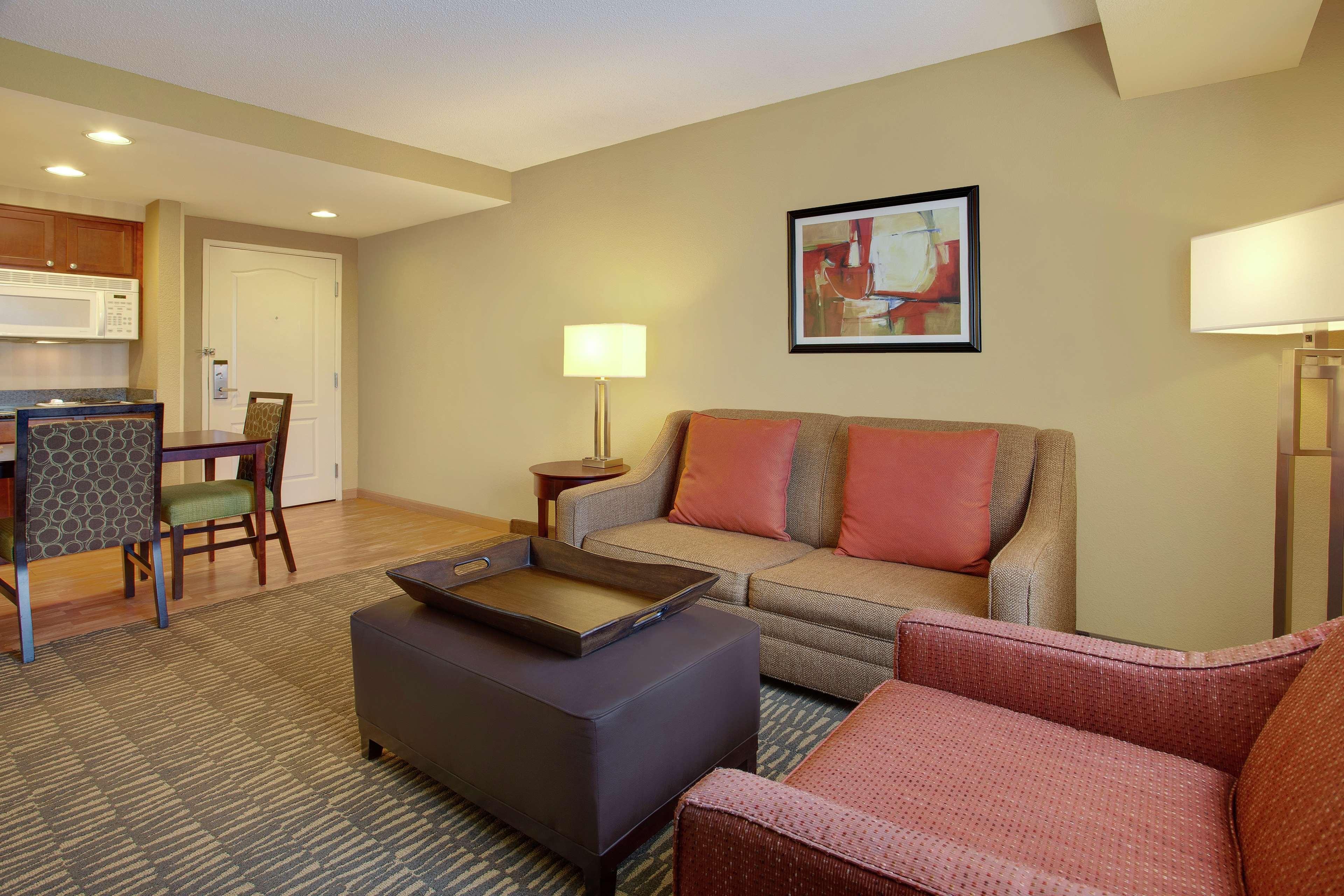 Homewood Suites By Hilton Tampa-Brandon Heartland Exterior photo