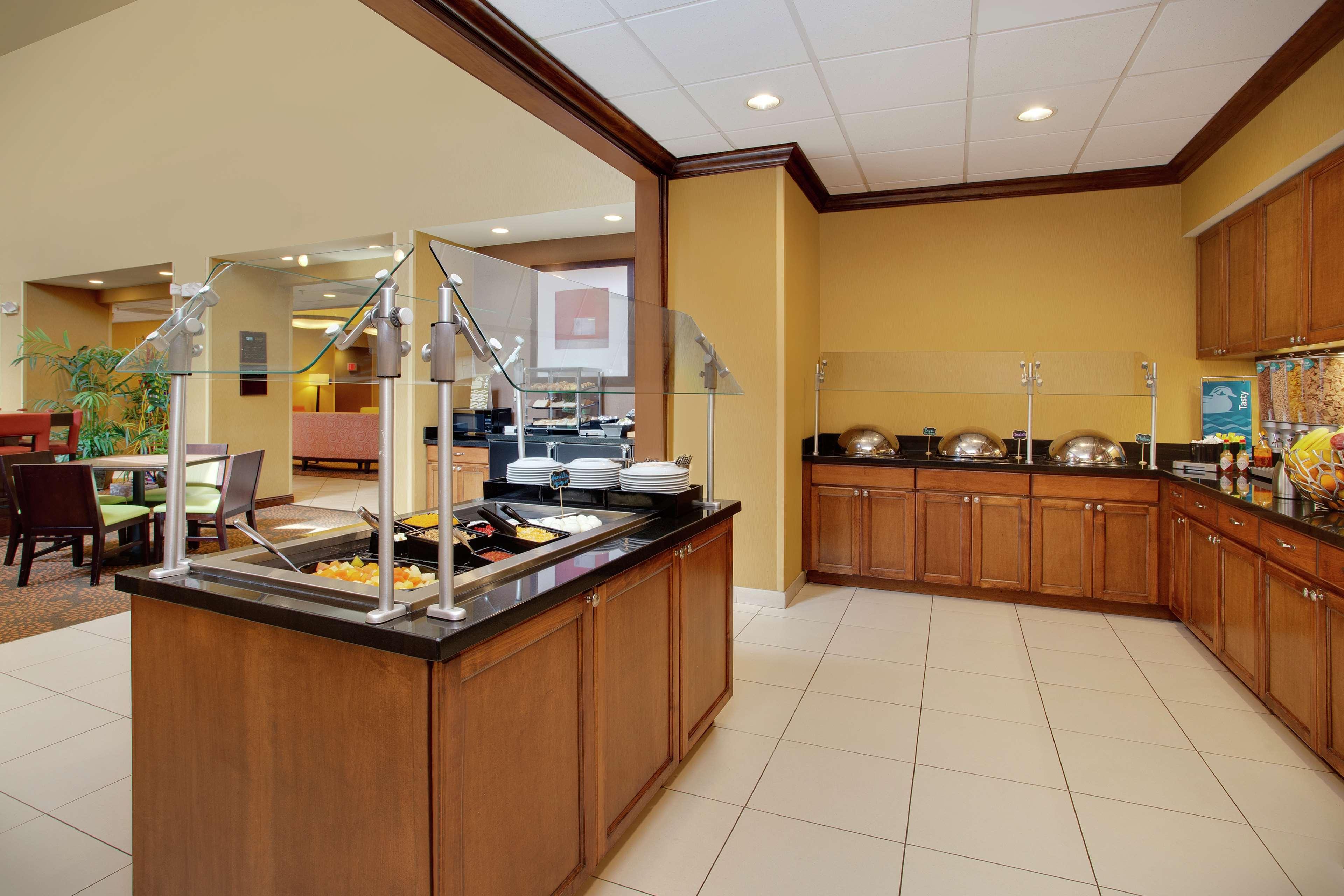 Homewood Suites By Hilton Tampa-Brandon Heartland Exterior photo