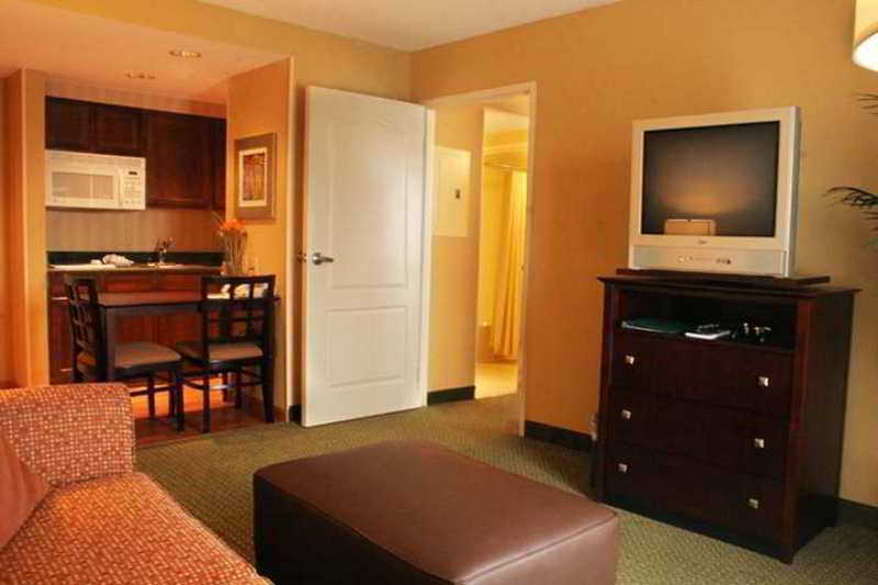 Homewood Suites By Hilton Tampa-Brandon Heartland Room photo