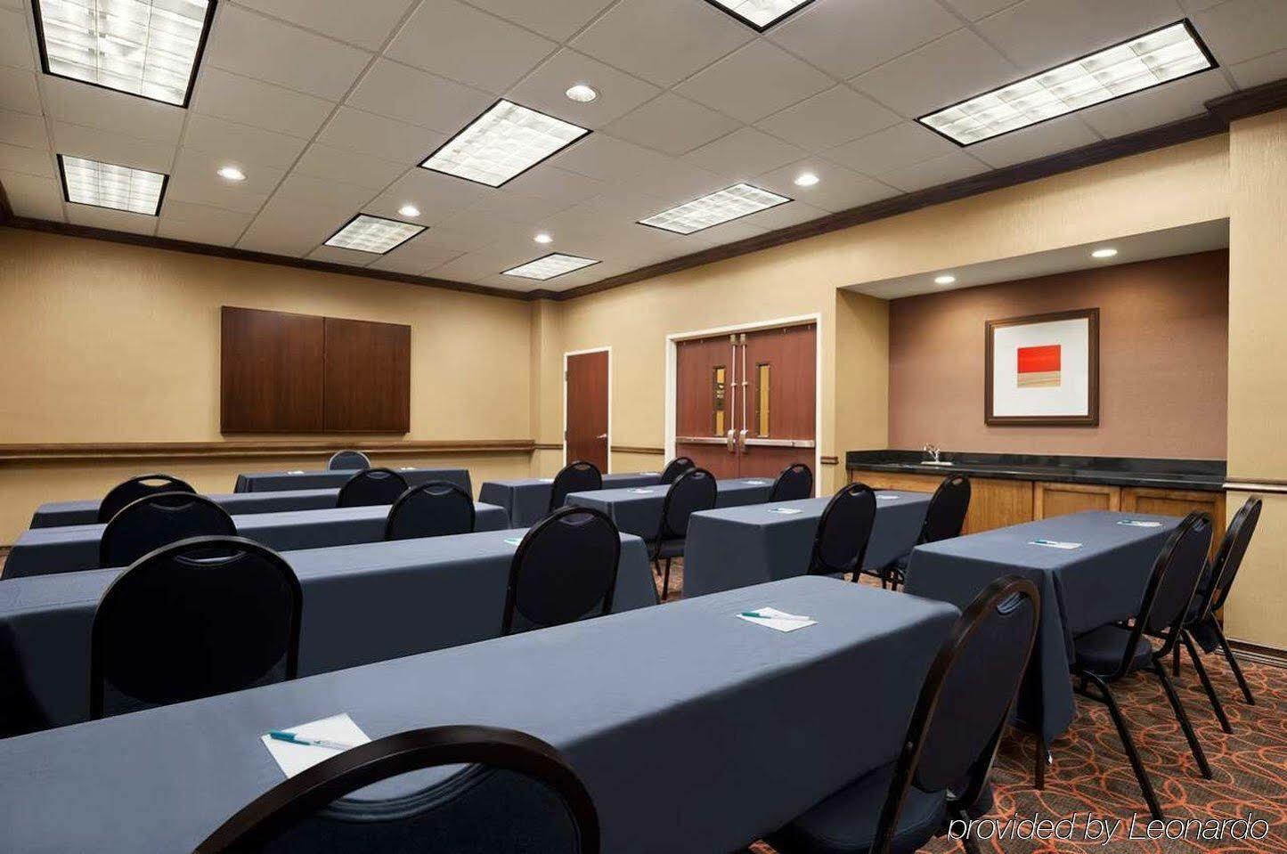 Homewood Suites By Hilton Tampa-Brandon Heartland Exterior photo